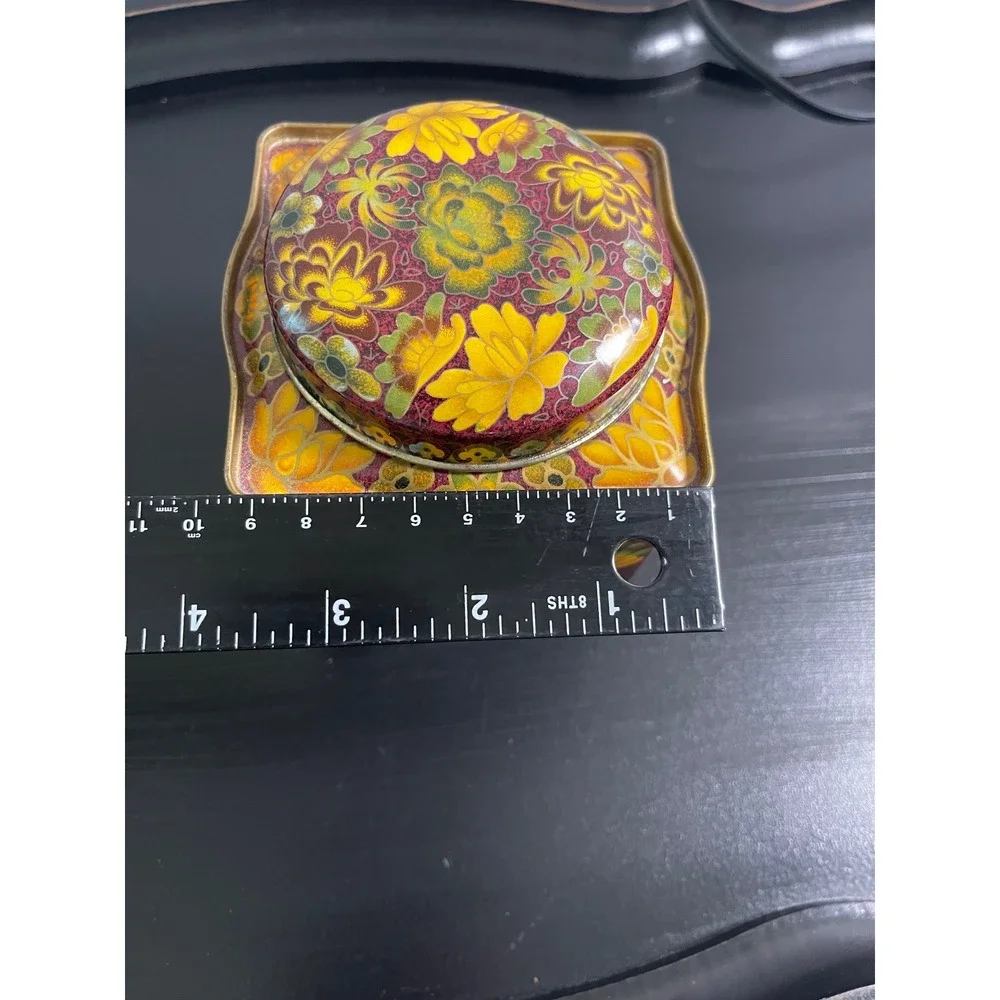 Vintage Daher Long Island NY Floral Tea Tin Made in England Burgundy Yellow 5in